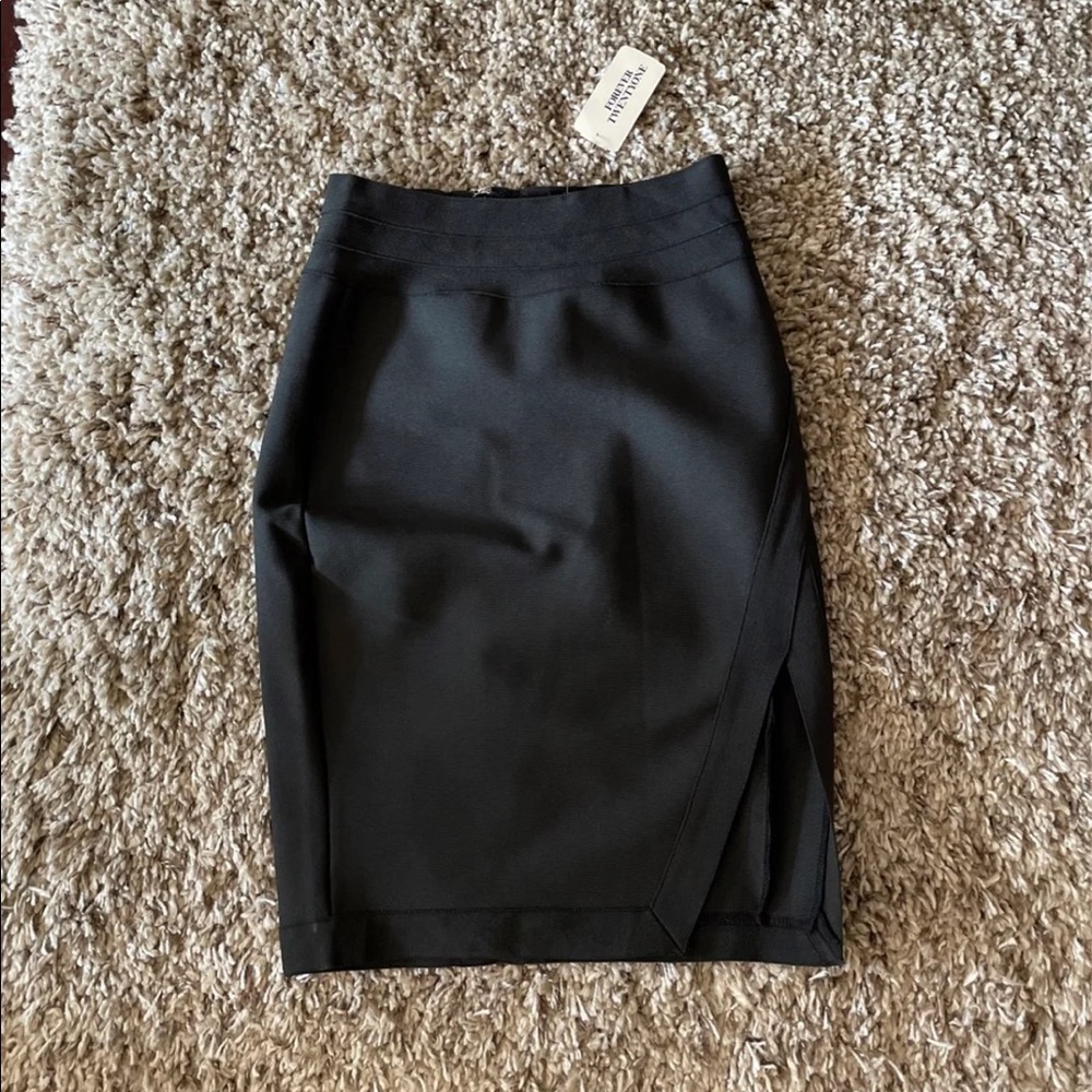 Midi pencil skirt